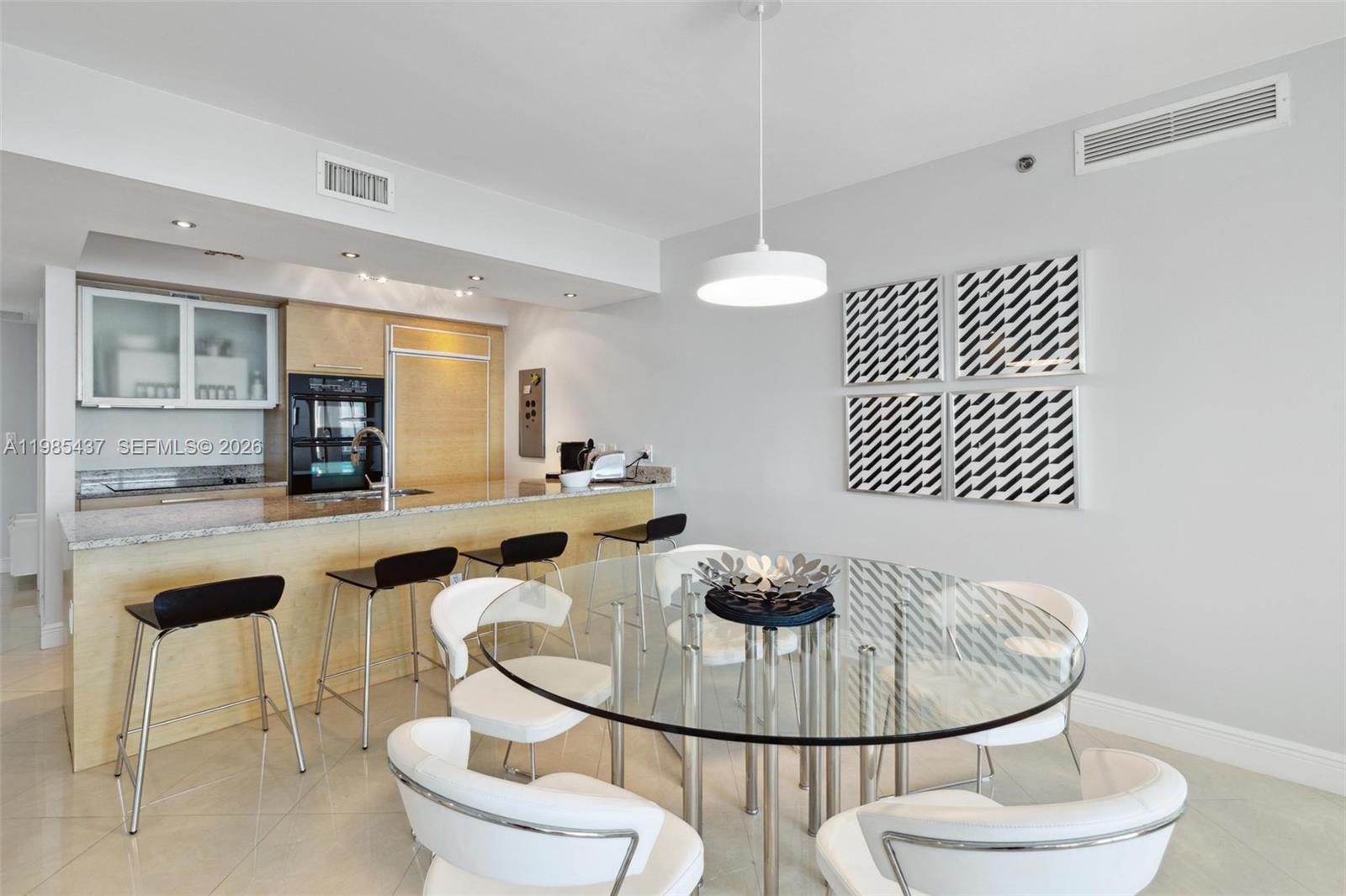 1830 S Ocean Dr #2703 Hallandale Beach, FL 33009