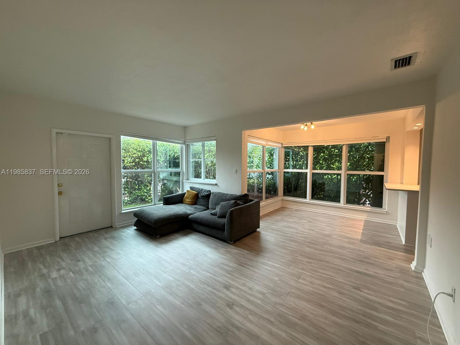 1247 Marseille Dr #16 Miami Beach, FL 33141