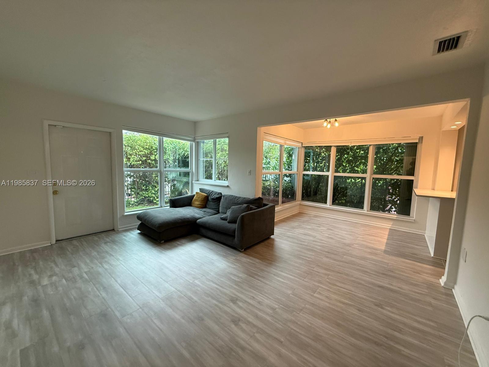 1247 Marseille Dr #16 Miami Beach, FL 33141