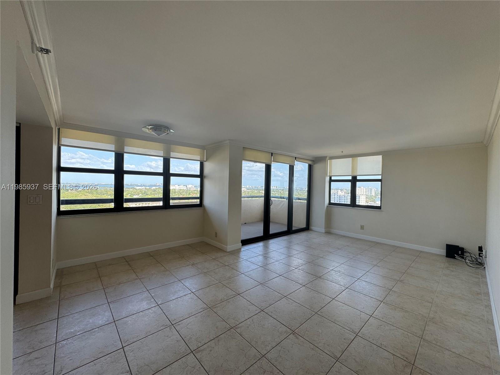 2555 Collins Ave #2002 Miami Beach, FL 33140
