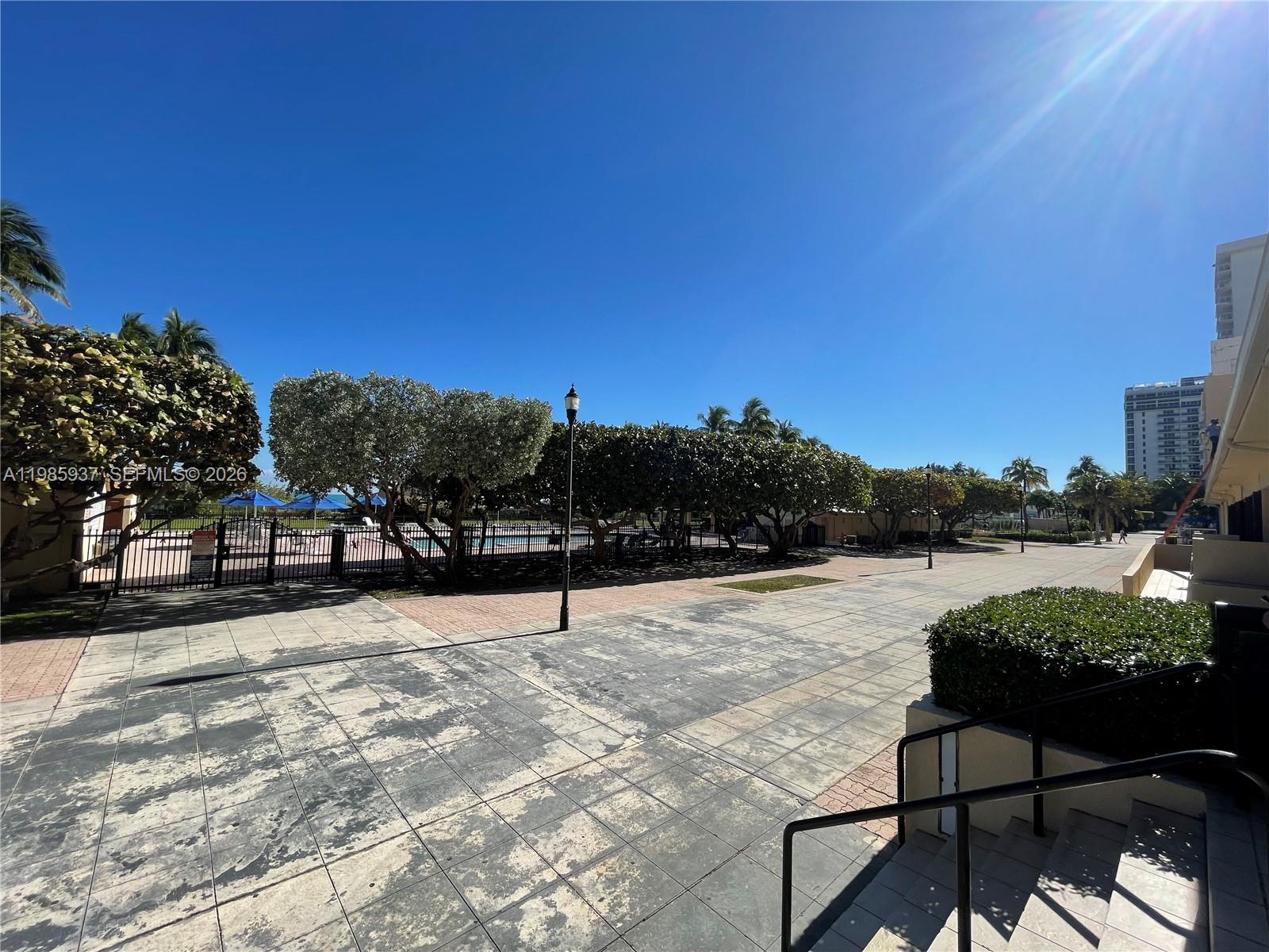 2555 Collins Ave #2002 Miami Beach, FL 33140