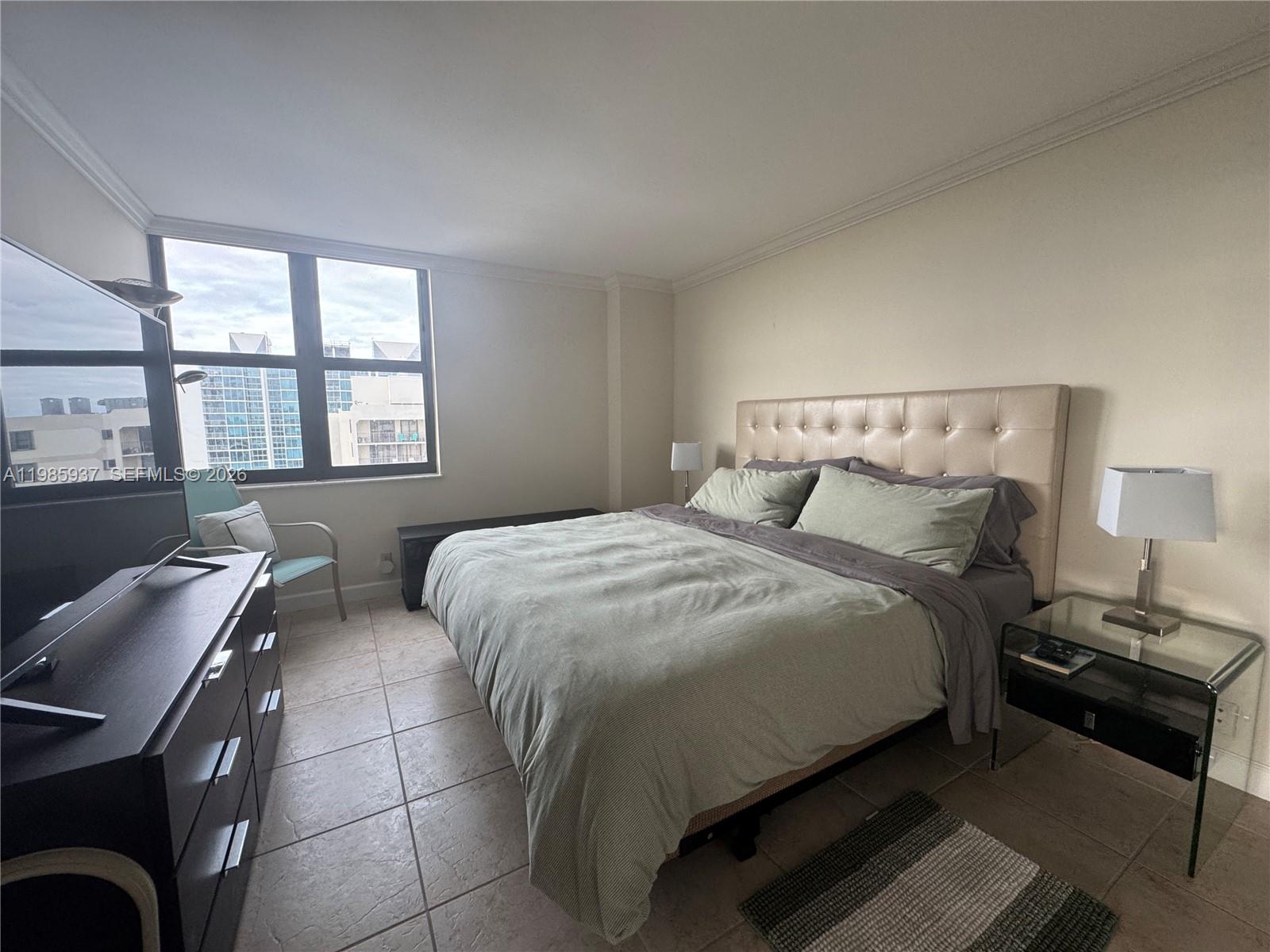 2555 Collins Ave #2002 Miami Beach, FL 33140