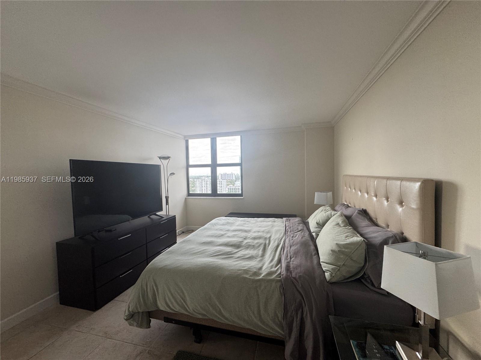 2555 Collins Ave #2002 Miami Beach, FL 33140