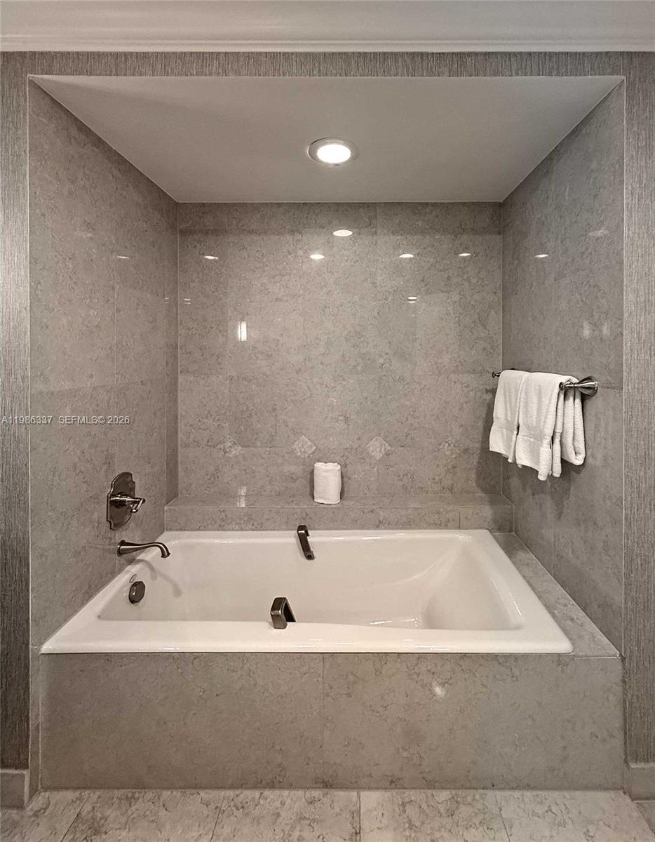 601 N Fort Lauderdale Bch Blvd #713 Fort Lauderdale, FL 33304