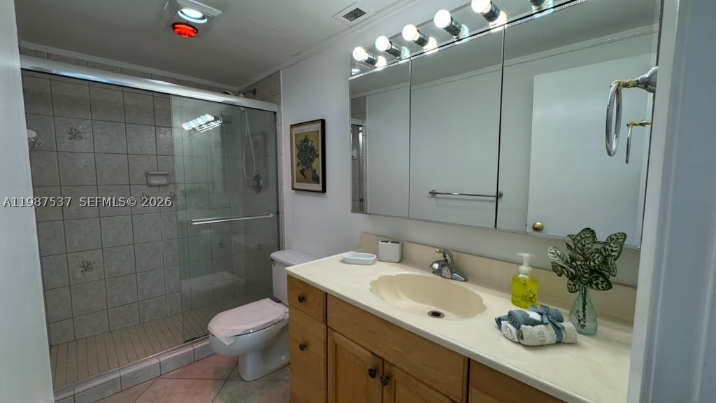 image Arlen House Condo34
