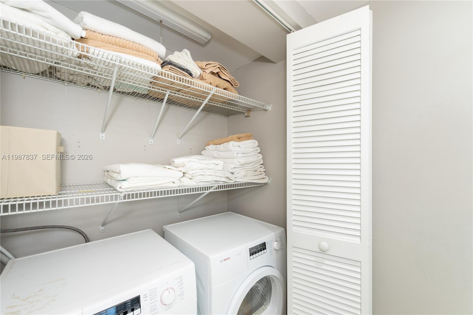 2301 Collins Ave #1009 Miami Beach, FL 33139