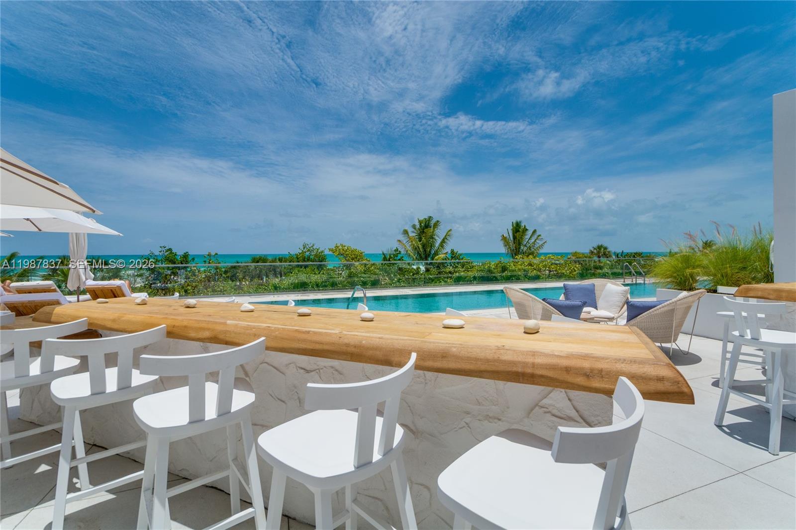 2301 Collins Ave #1009 Miami Beach, FL 33139