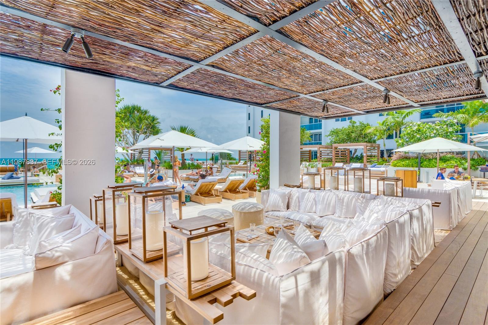 2301 Collins Ave #1009 Miami Beach, FL 33139