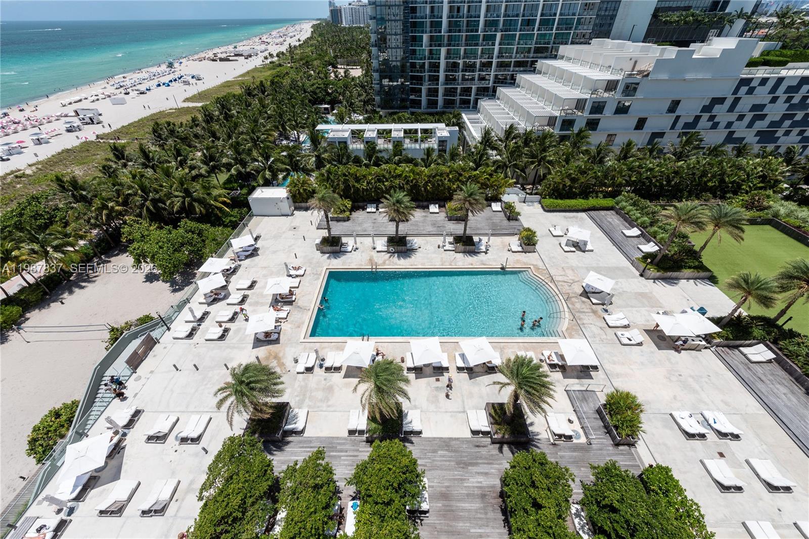 2301 Collins Ave #1009 Miami Beach, FL 33139