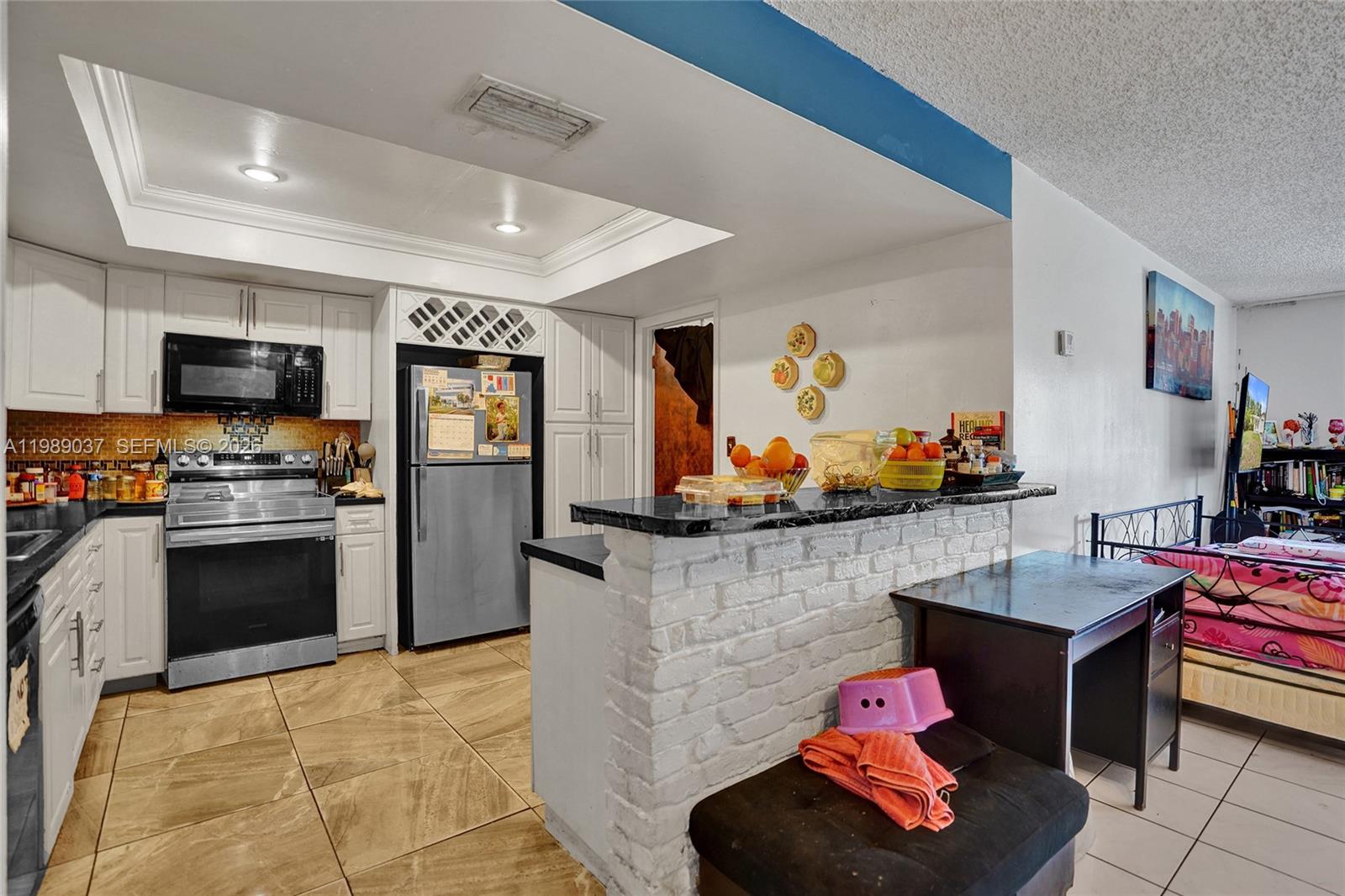 1157 NW 45th Ave Lauderhill, FL 33313