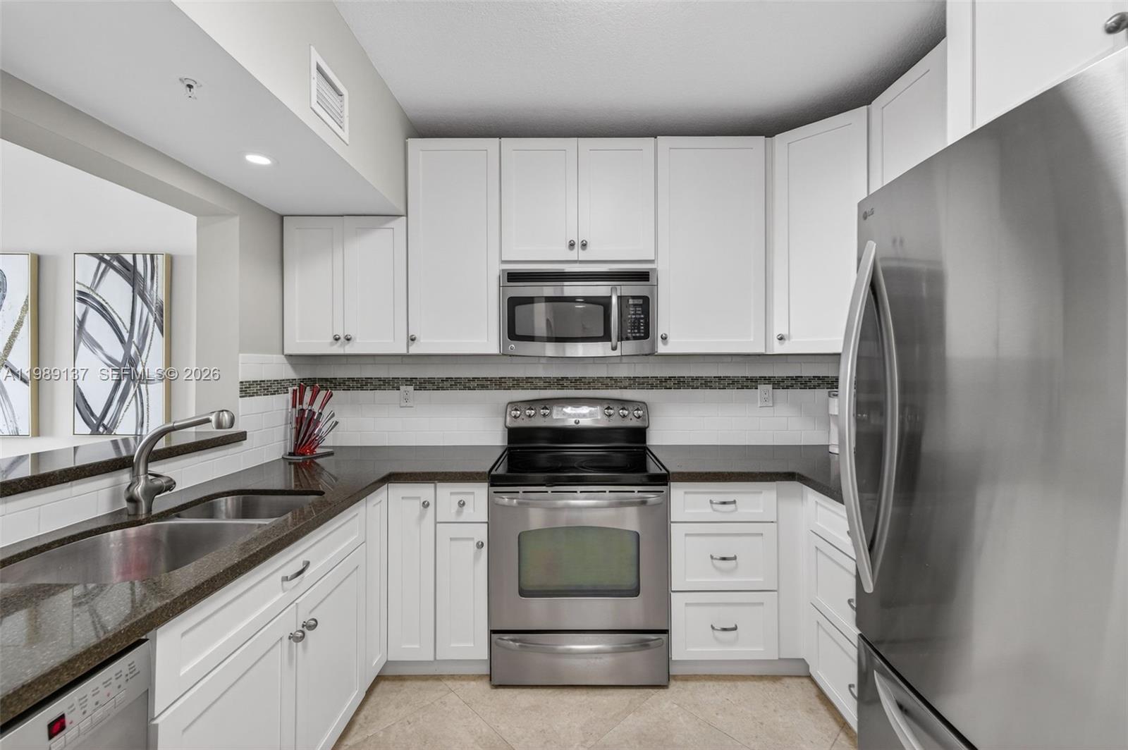 3020 NE 32nd Ave #614 Fort Lauderdale, FL 33308