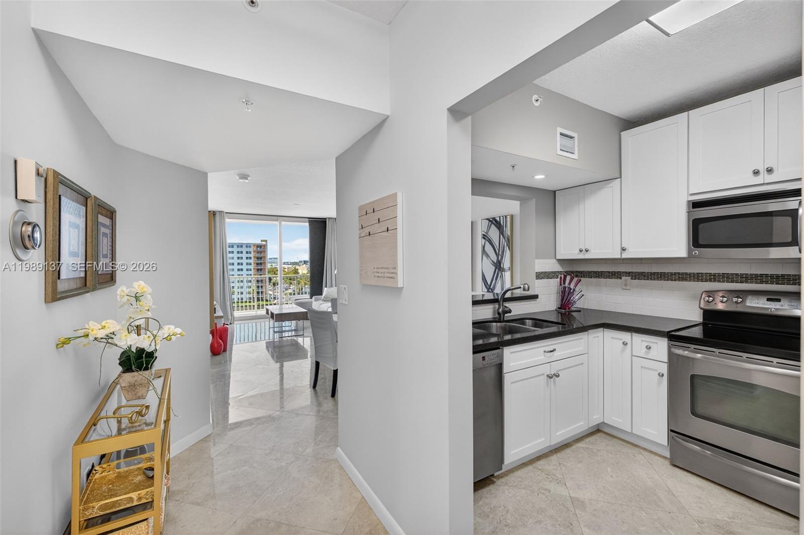 3020 NE 32nd Ave #614 Fort Lauderdale, FL 33308