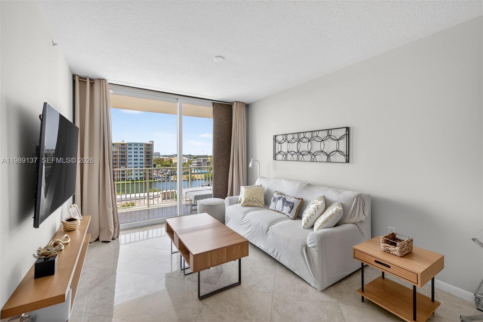 3020 NE 32nd Ave #614 Fort Lauderdale, FL 33308