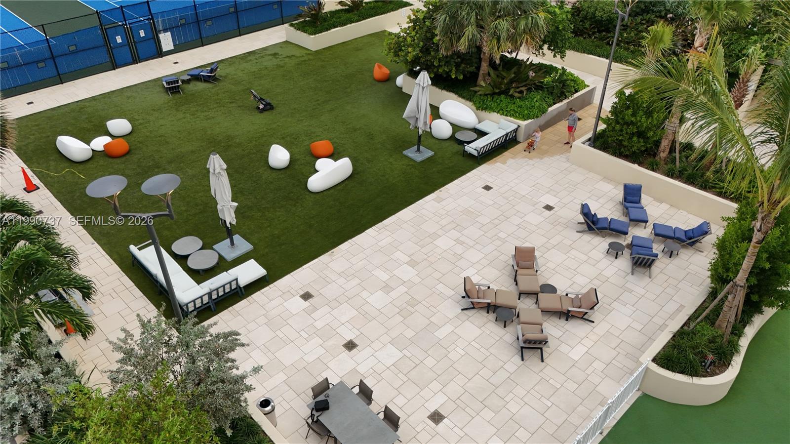 300 S Pointe Dr #3405 Miami Beach, FL 33139