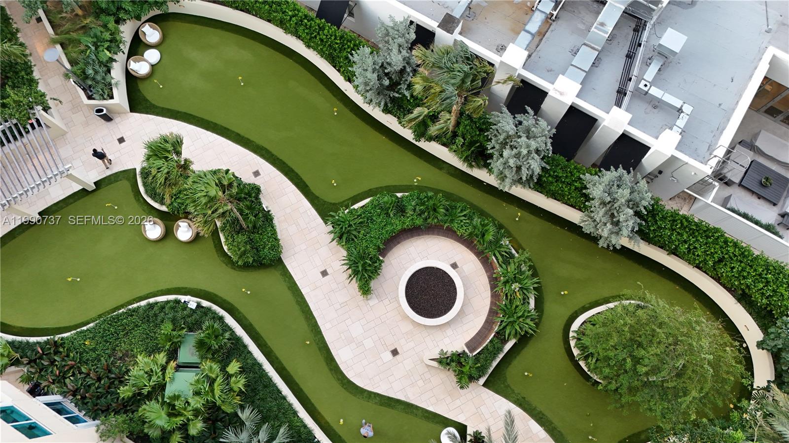 300 S Pointe Dr #3405 Miami Beach, FL 33139