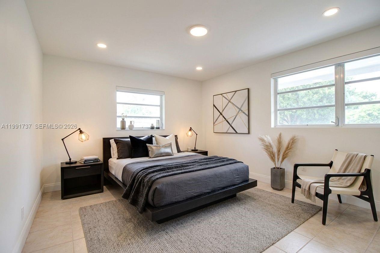 8285 SW 104th St Miami, FL 33156