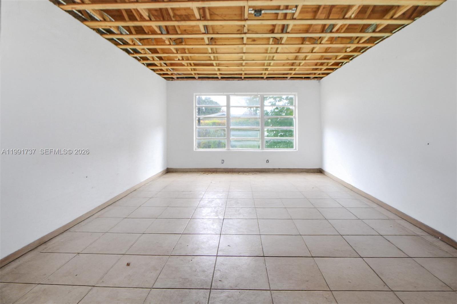 8285 SW 104th St Miami, FL 33156