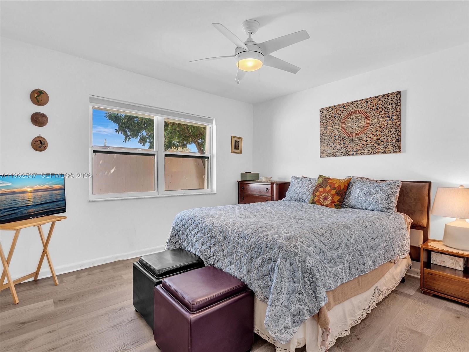 371 NW 101st Ter Pembroke Pines, FL 33026