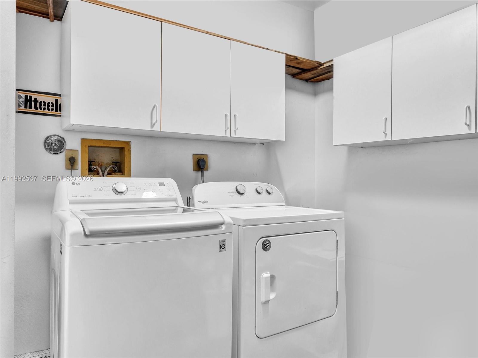 371 NW 101st Ter Pembroke Pines, FL 33026