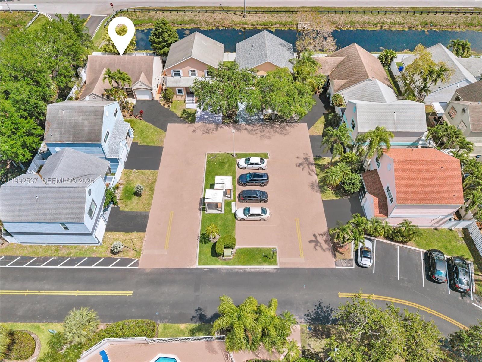 371 NW 101st Ter Pembroke Pines, FL 33026