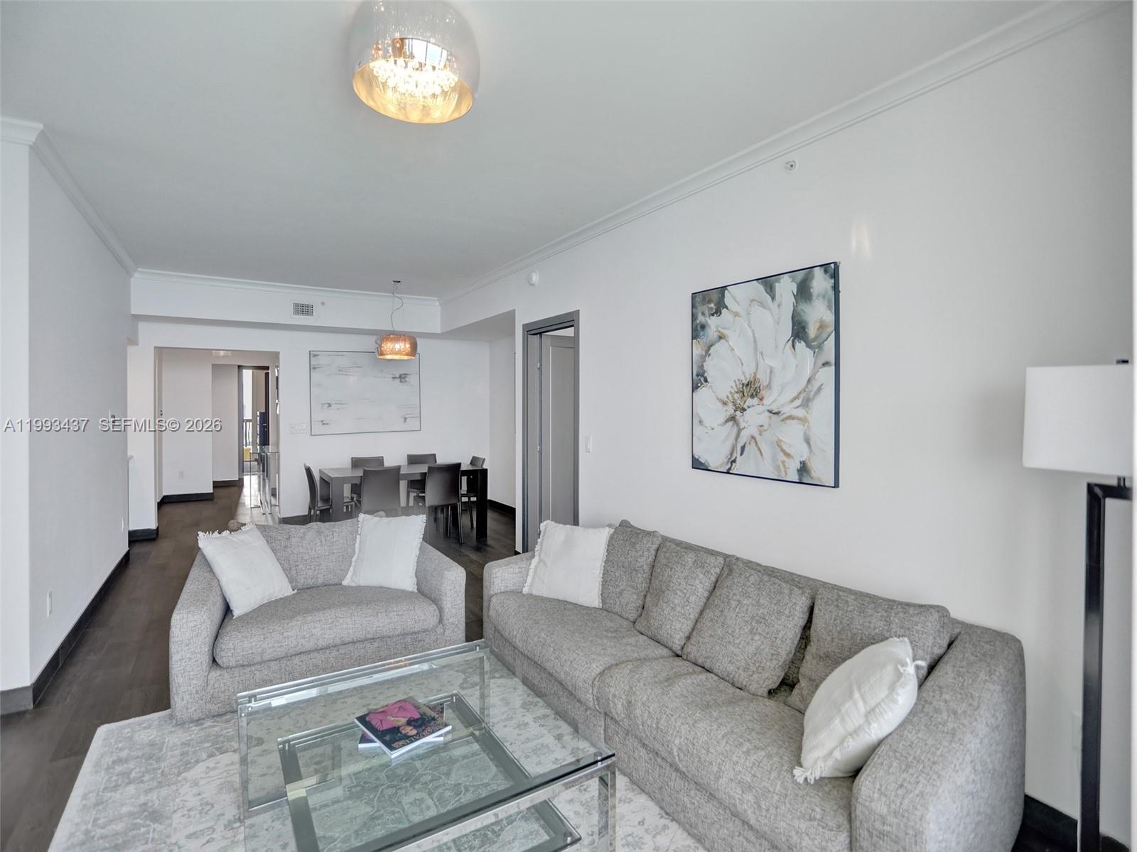 image Acqualina Residences13