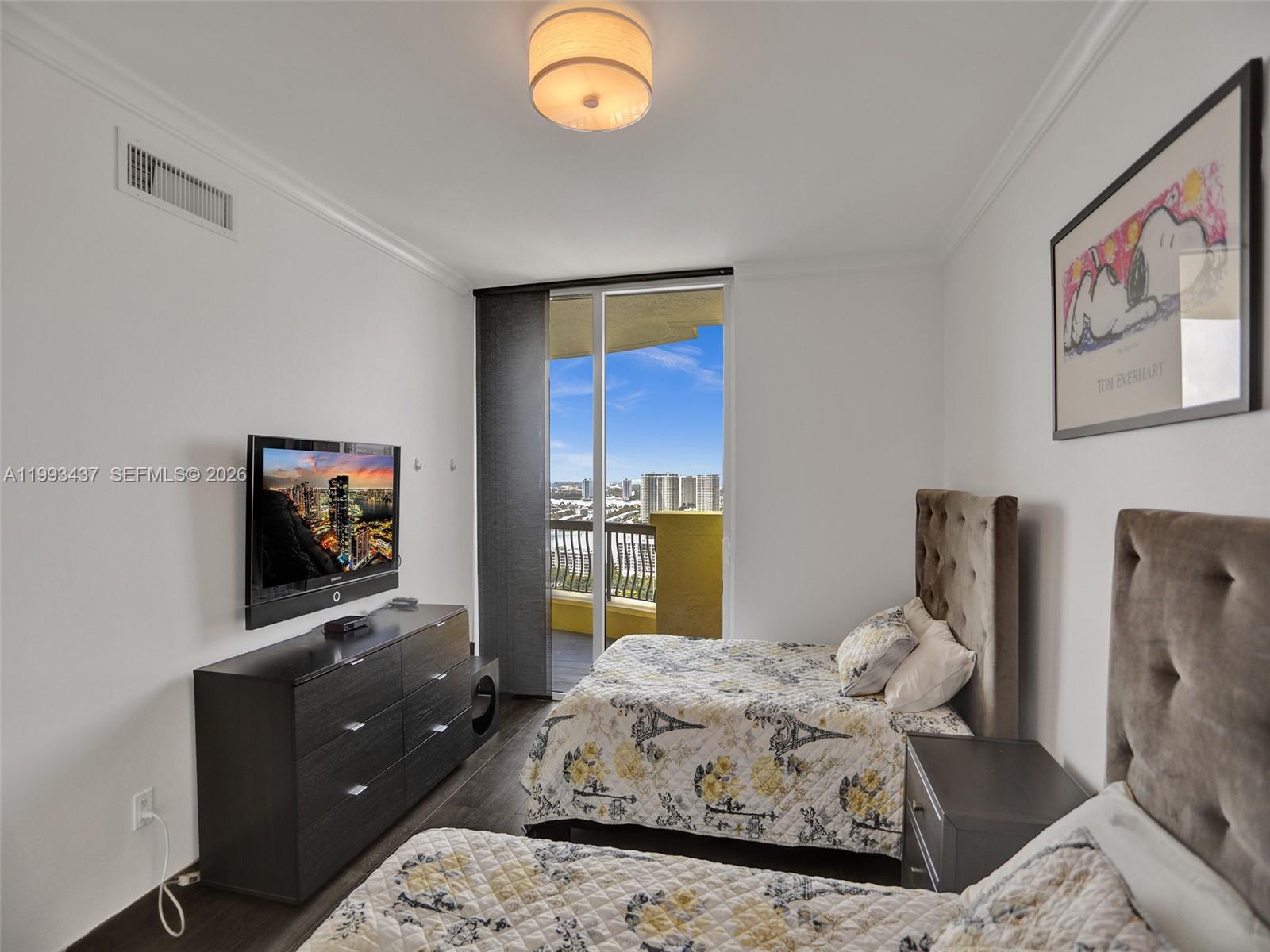 image Acqualina Residences34