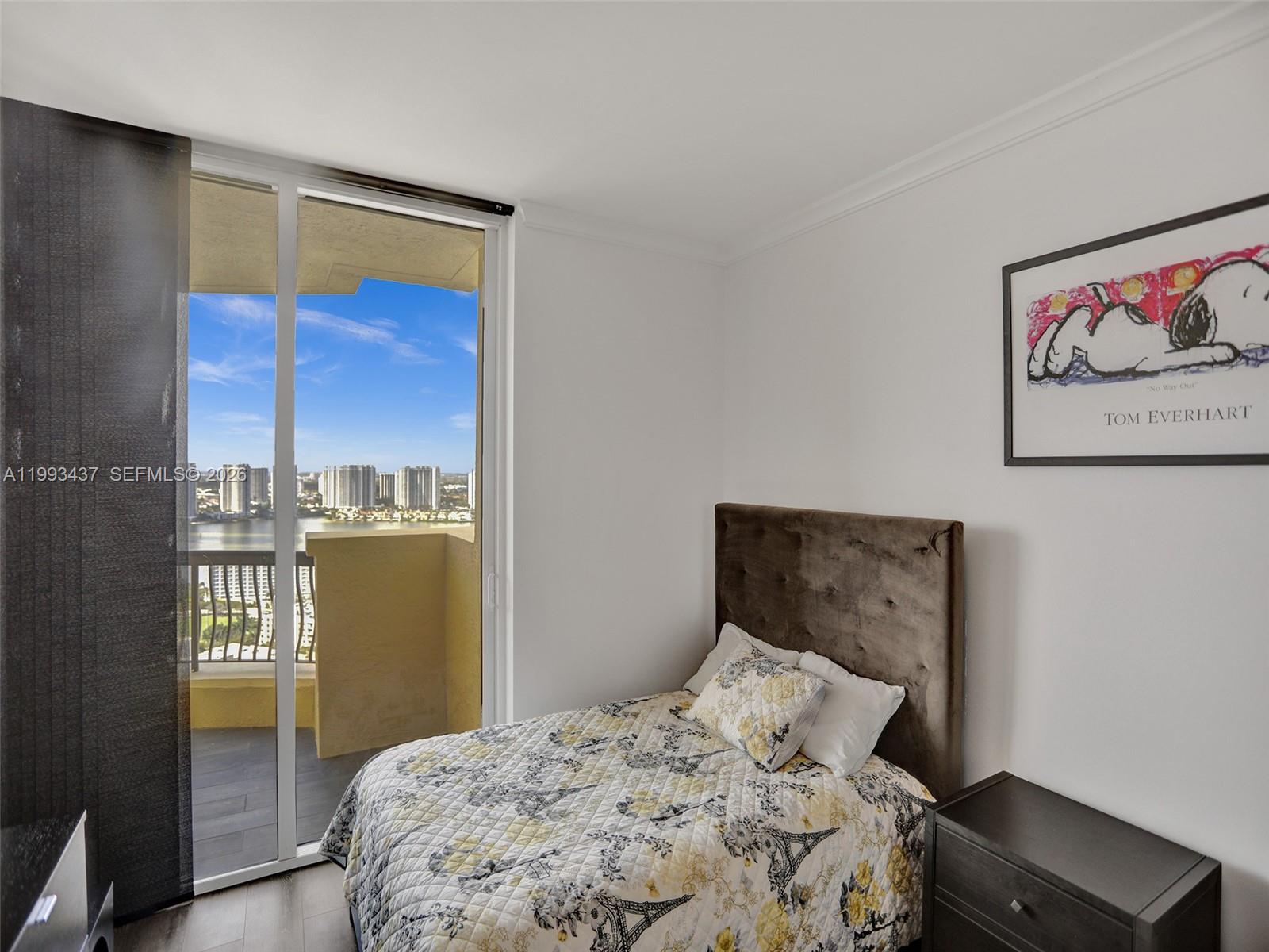 image Acqualina Residences35