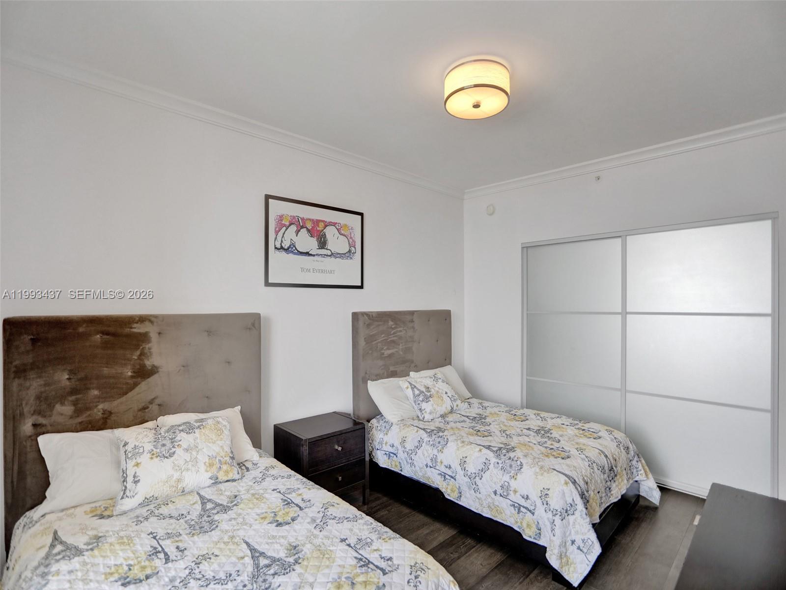 image Acqualina Residences36