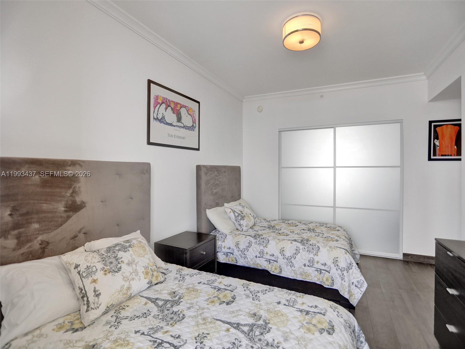 image Acqualina Residences38