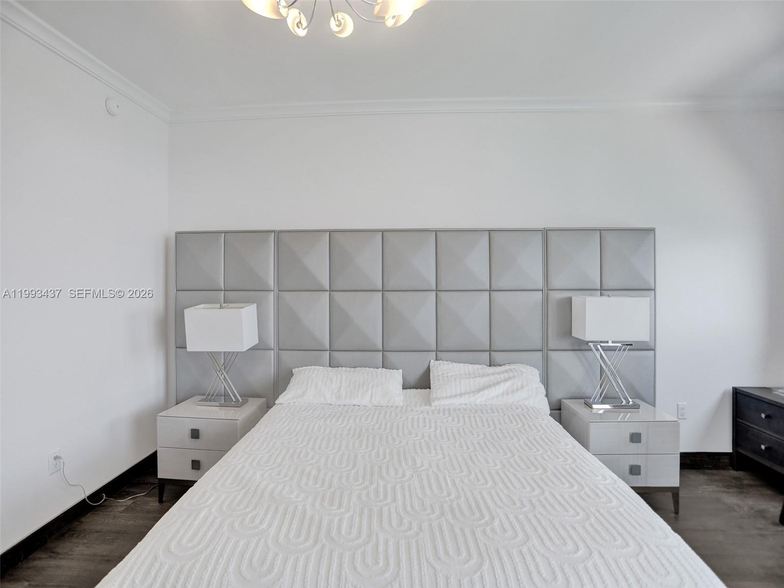 image Acqualina Residences55