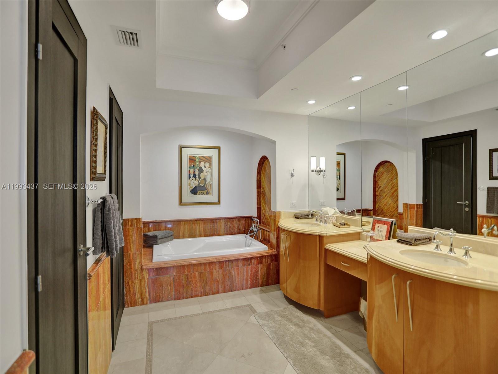 image Acqualina Residences57