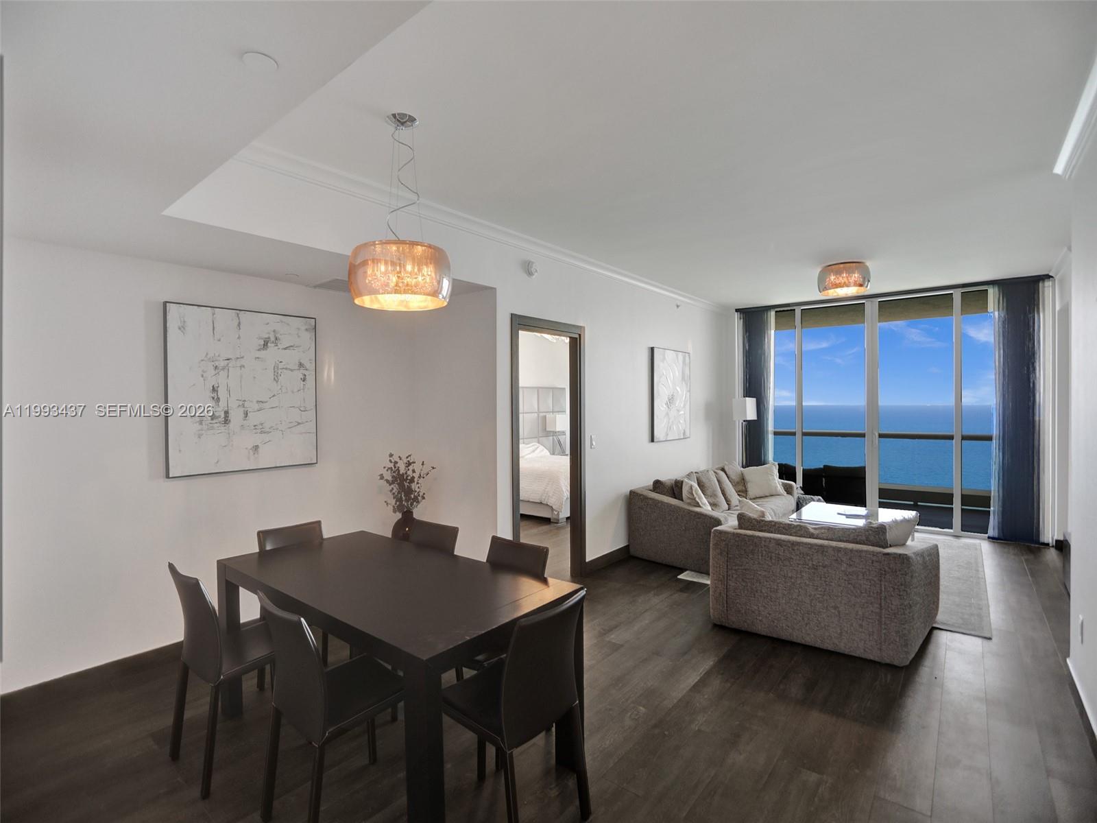 image Acqualina Residences5