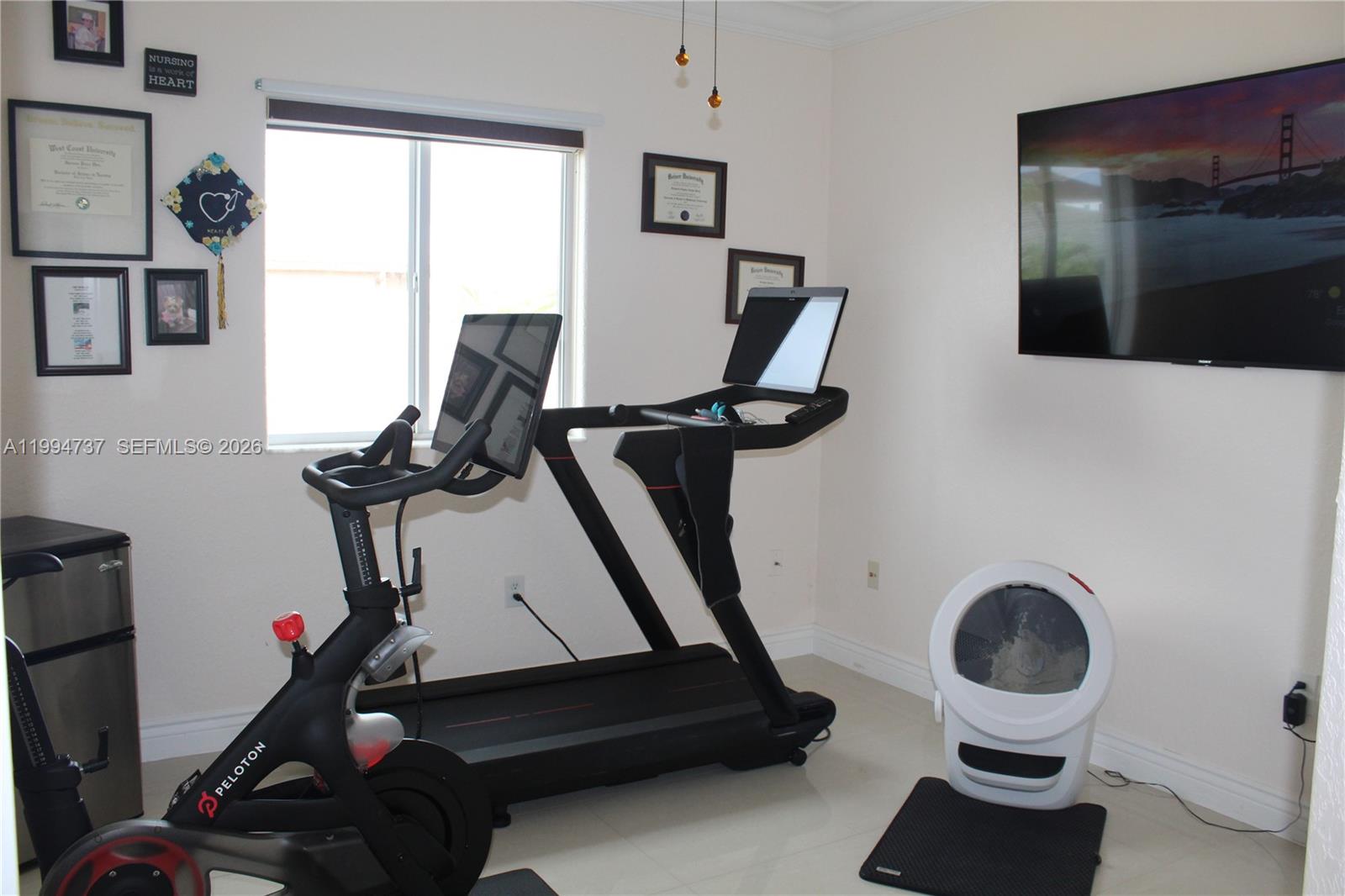 15580 SW 176th Ter Miami, FL 33187