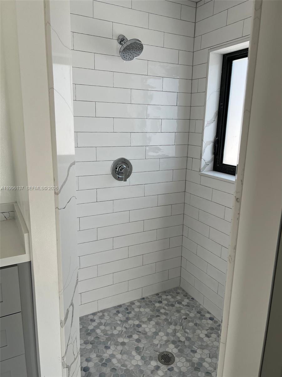 234 Avalon Ave Lauderdale By The Sea, FL 33308