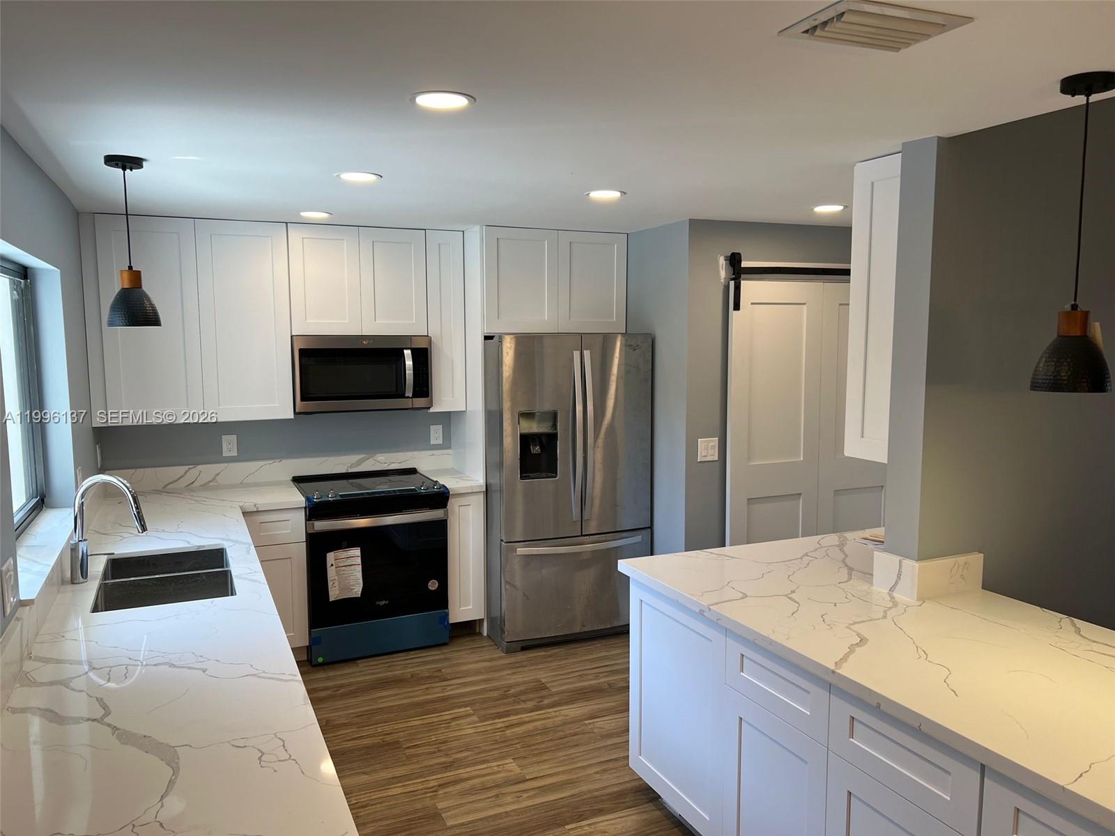 234 Avalon Ave Lauderdale By The Sea, FL 33308