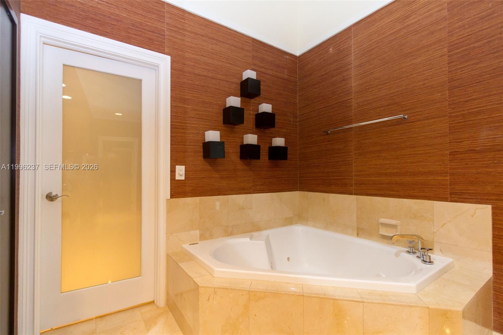 888 Brickell Key Dr #PH2802 Miami, FL 33131