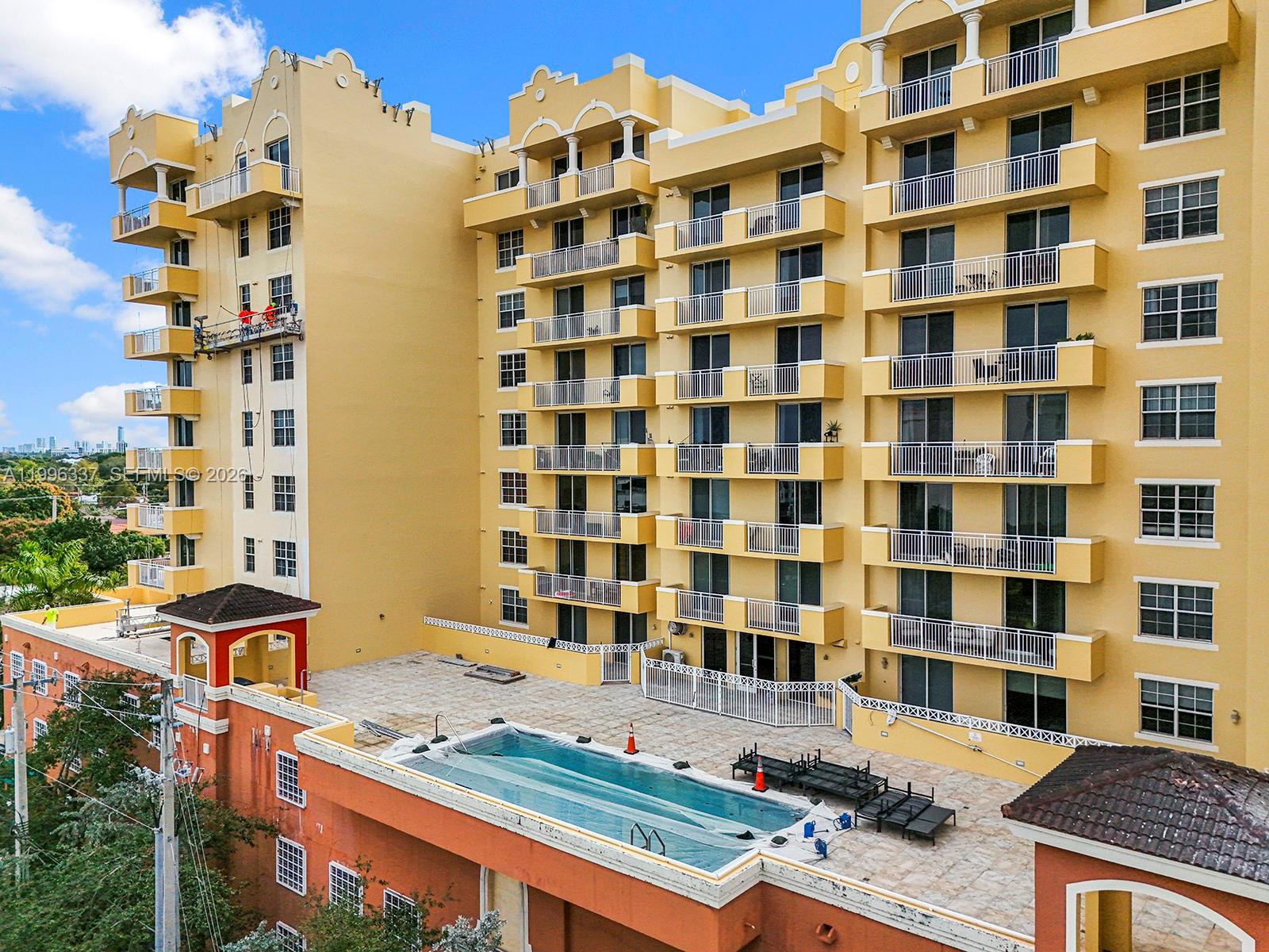 215 SW 42nd Ave #PH07