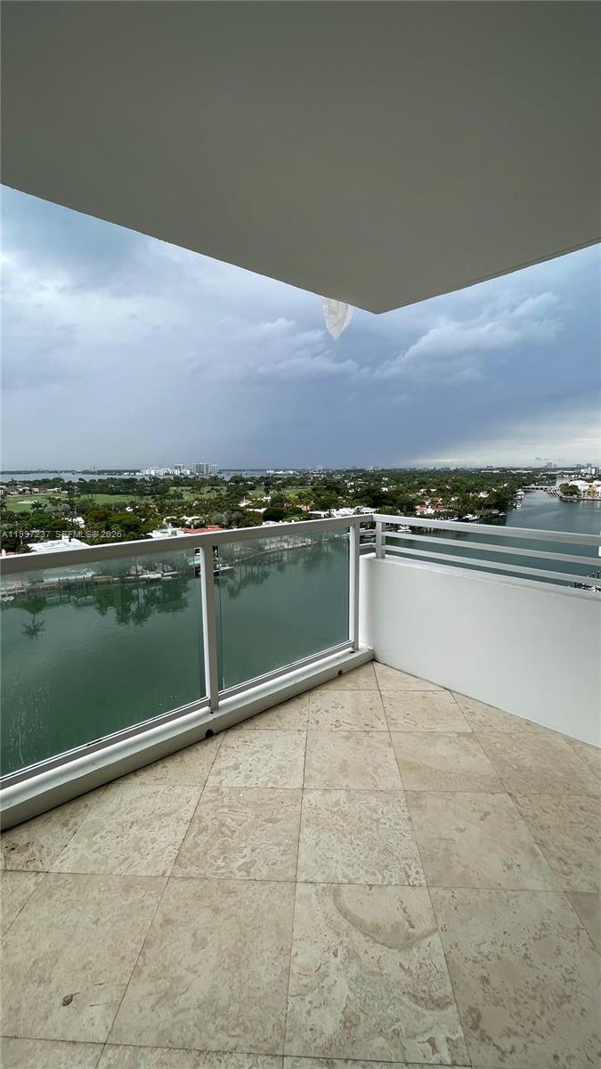 5600 Collins Ave #16N Miami Beach, FL 33140