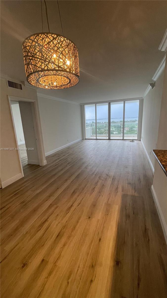 5600 Collins Ave #16N Miami Beach, FL 33140