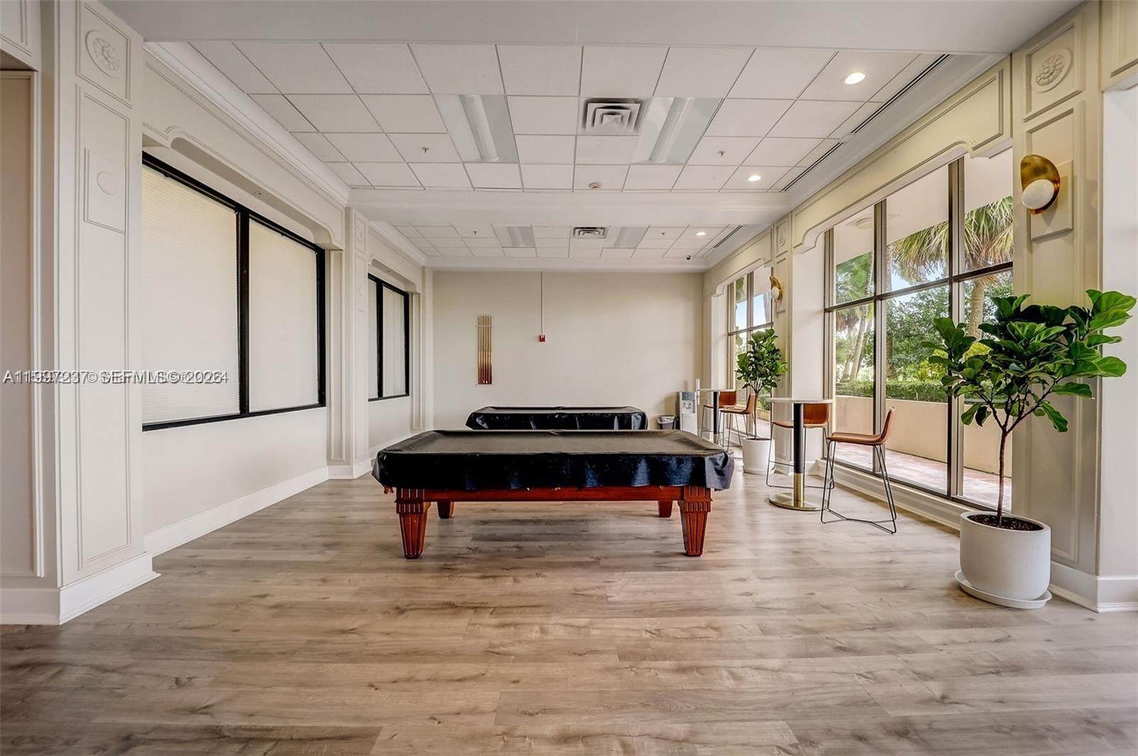 5600 Collins Ave #16N Miami Beach, FL 33140