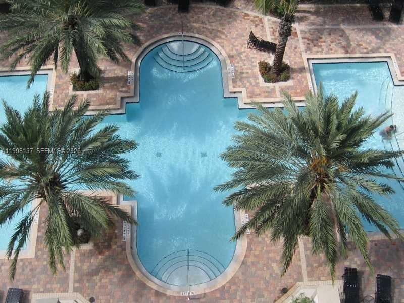 image Porto Bellagio Condo7