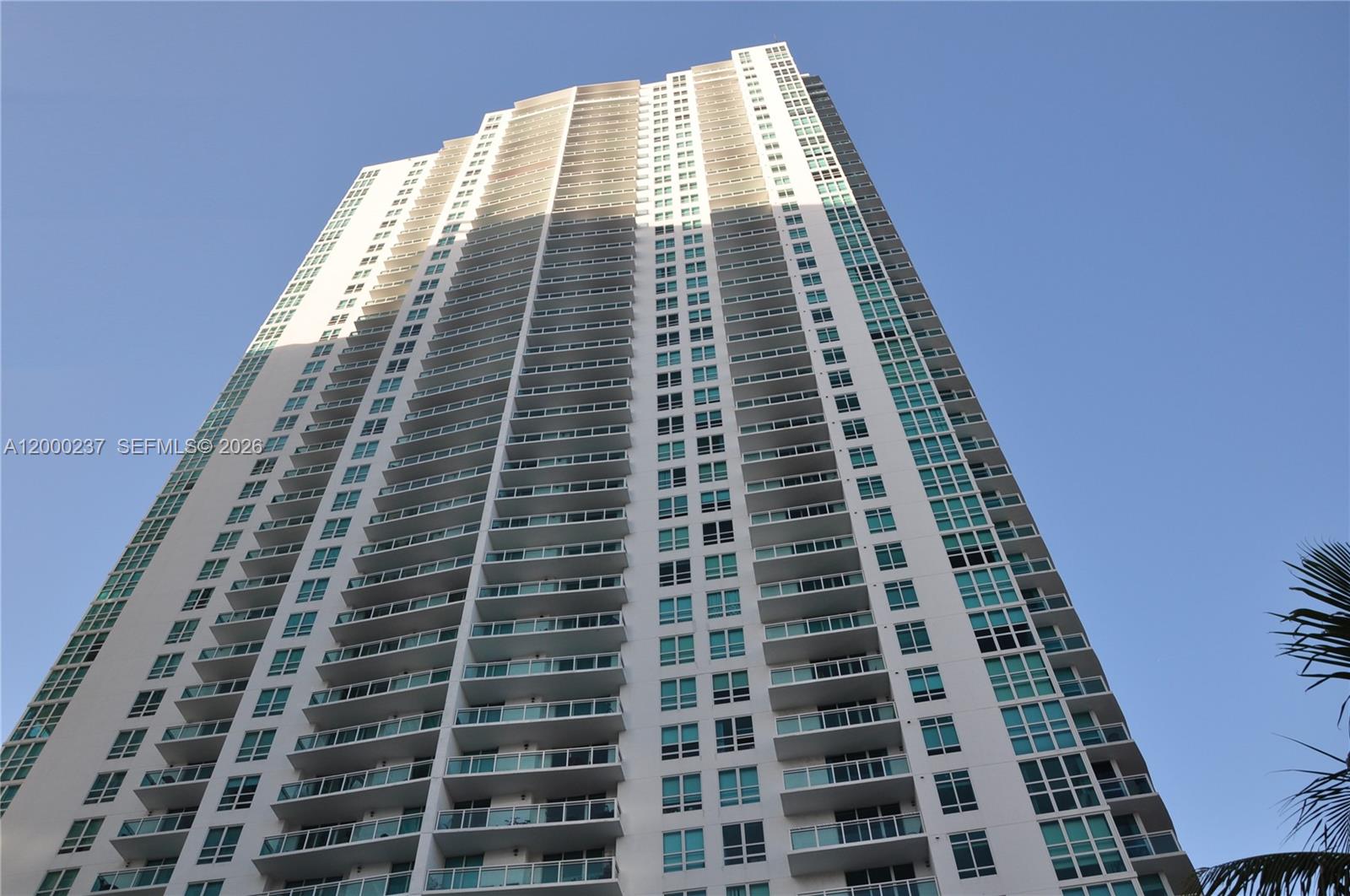 image The Plaza on Brickell West12