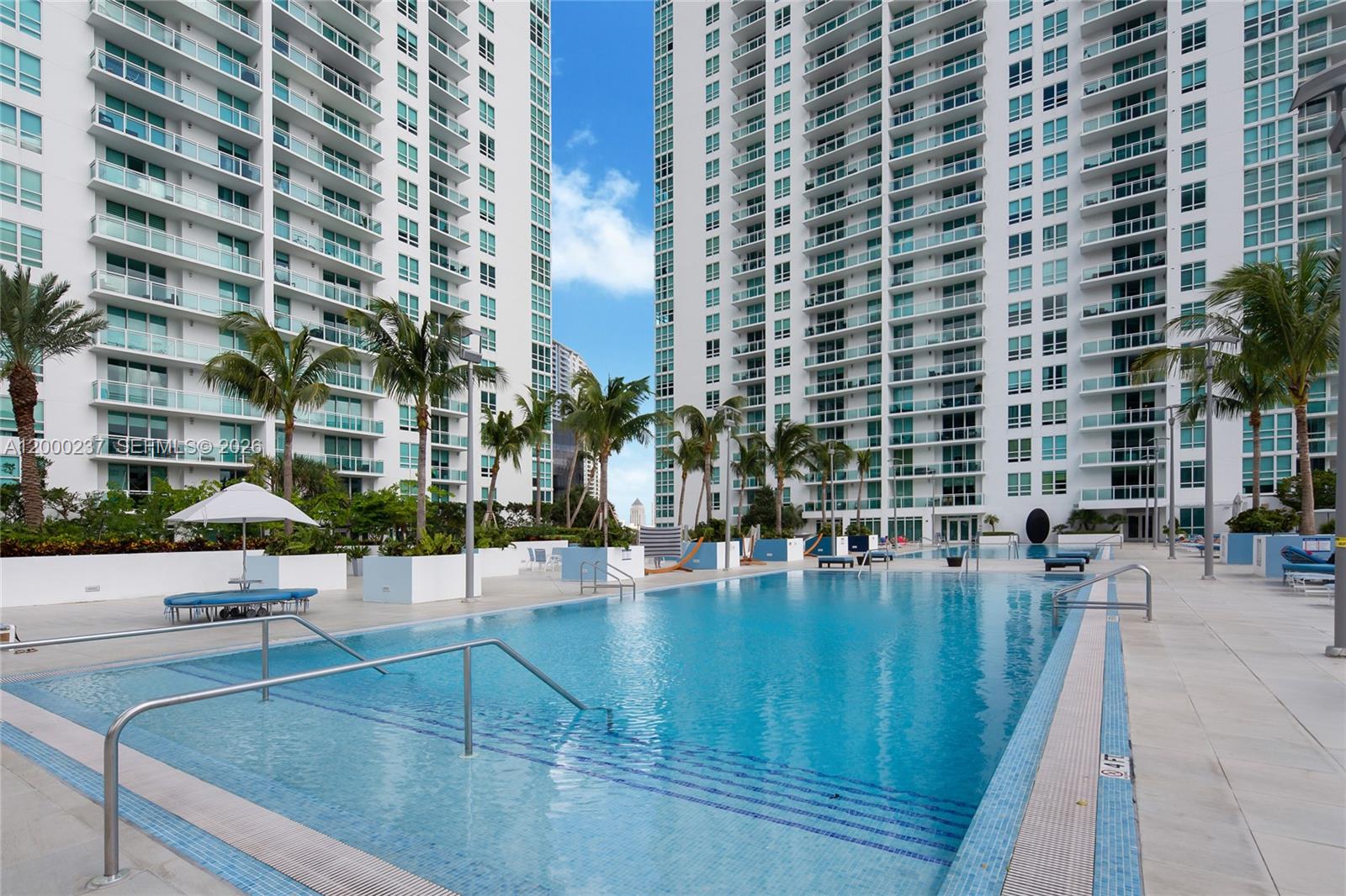 image The Plaza on Brickell West13