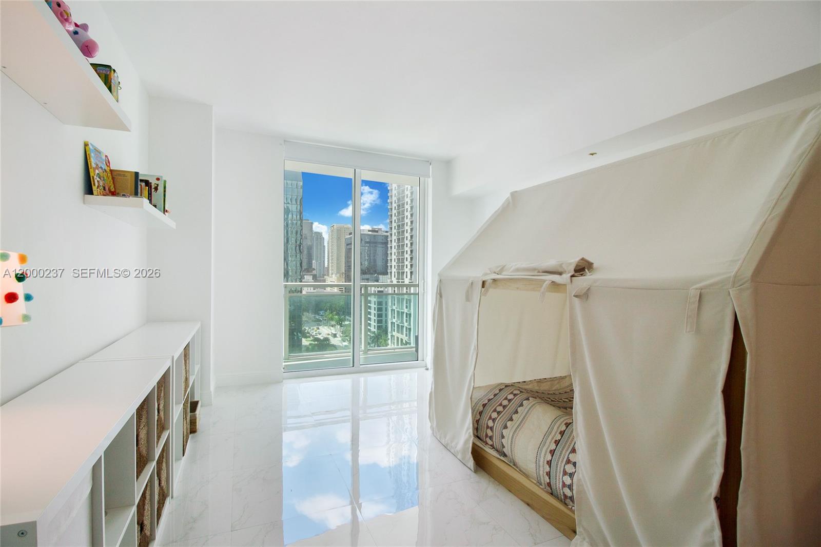 image The Plaza on Brickell West8