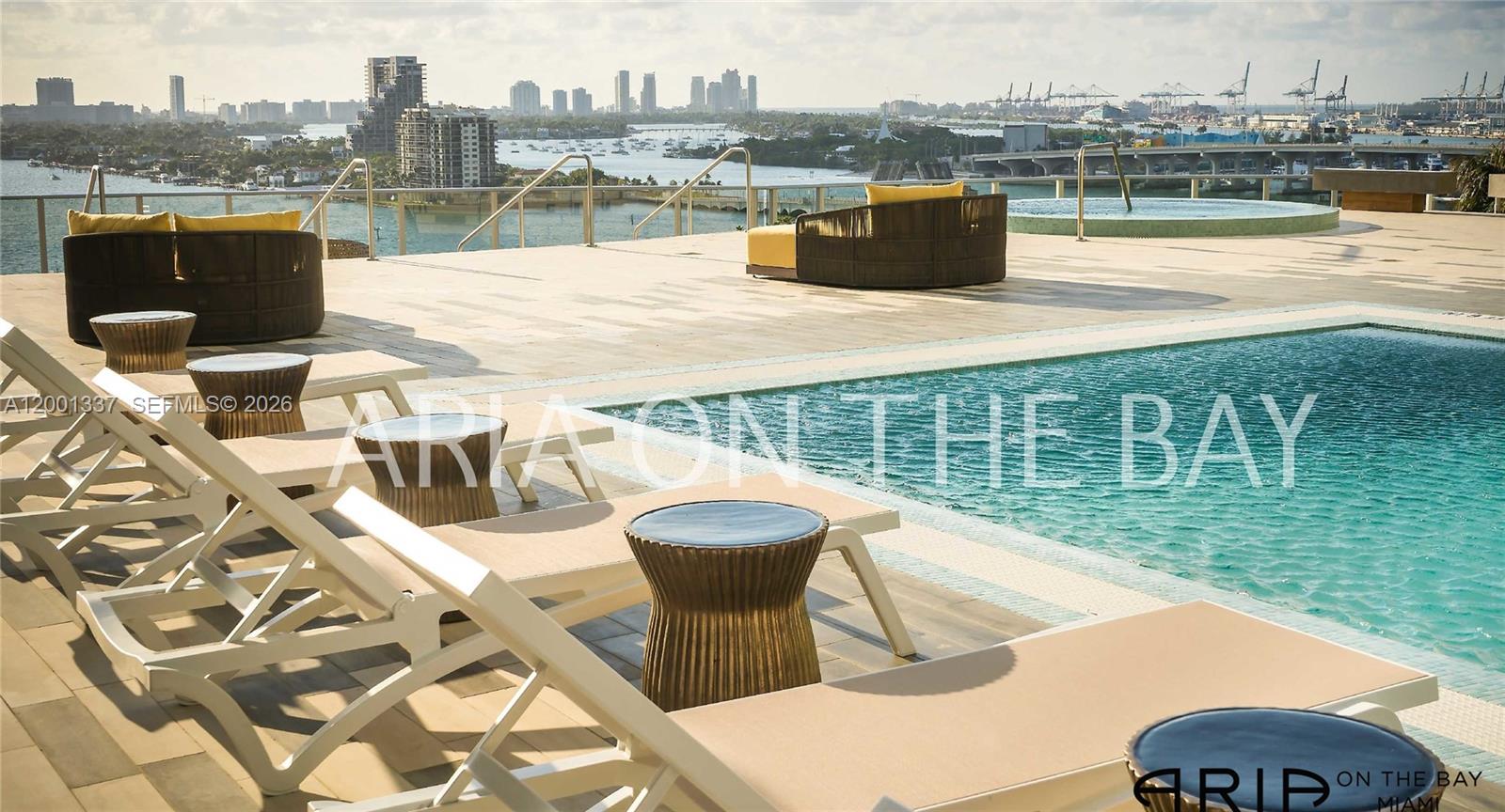 image Aria on the Bay20
