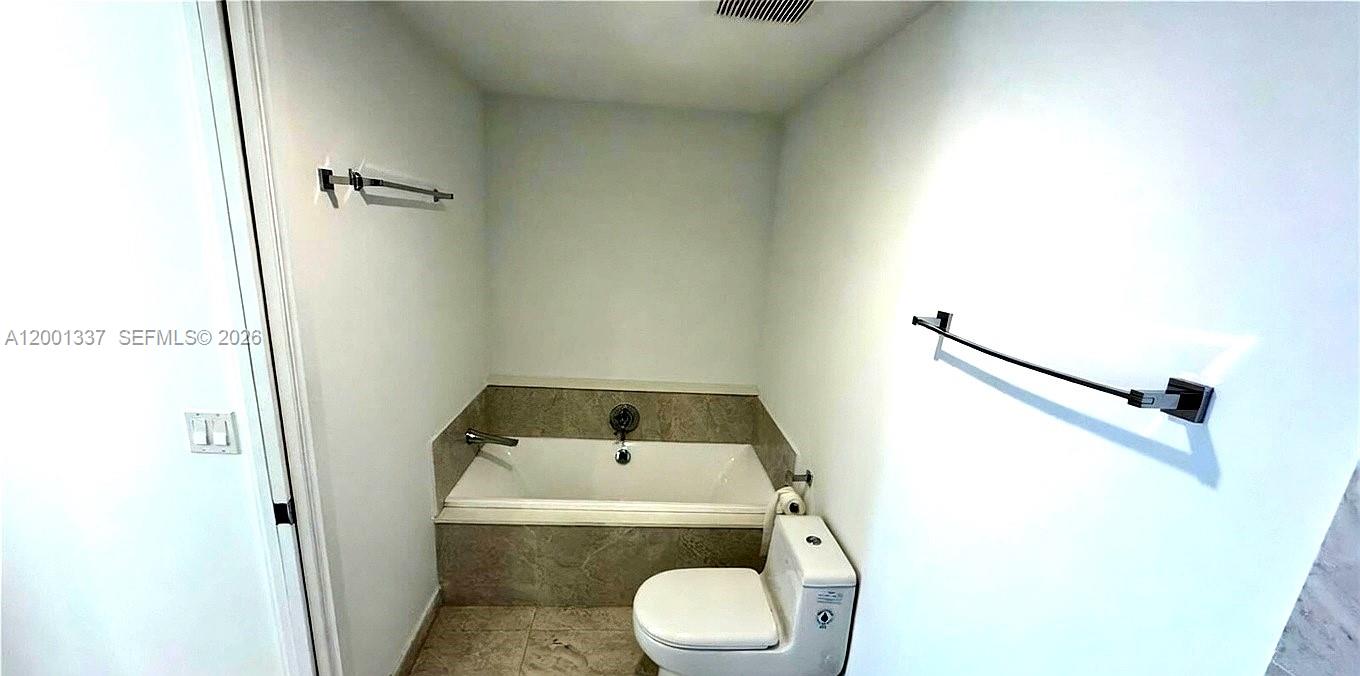 image Aria on the Bay6