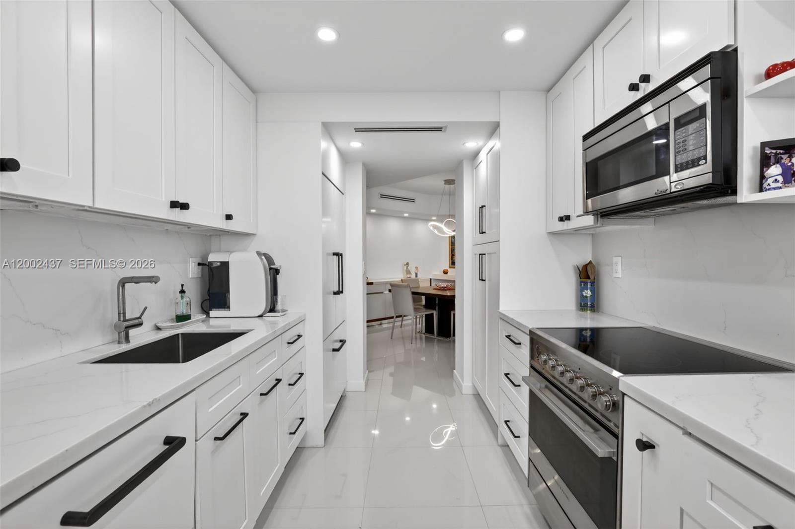 3000 Island Blvd #2404 Aventura, FL 33160