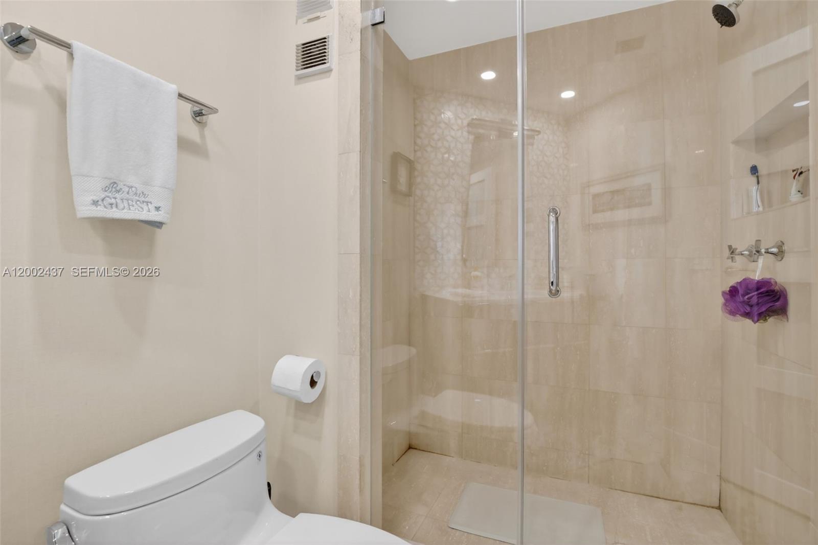 3000 Island Blvd #2404 Aventura, FL 33160