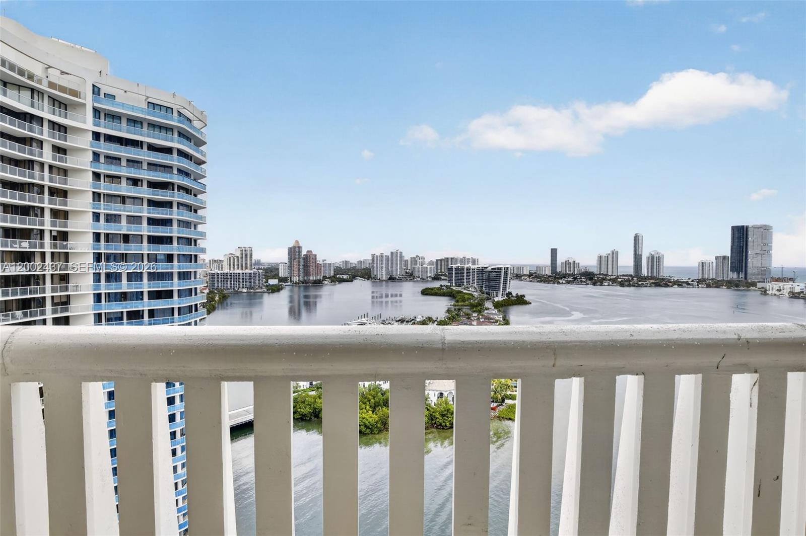 3000 Island Blvd #2404 Aventura, FL 33160