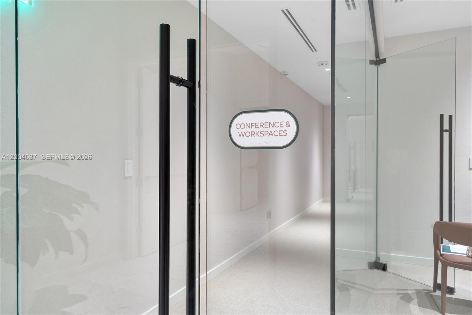 77 SE 5th St #2614 Miami, FL 33131